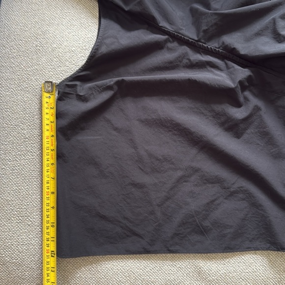 Alice & Olivia one shoulder black top - Picture 8 of 9